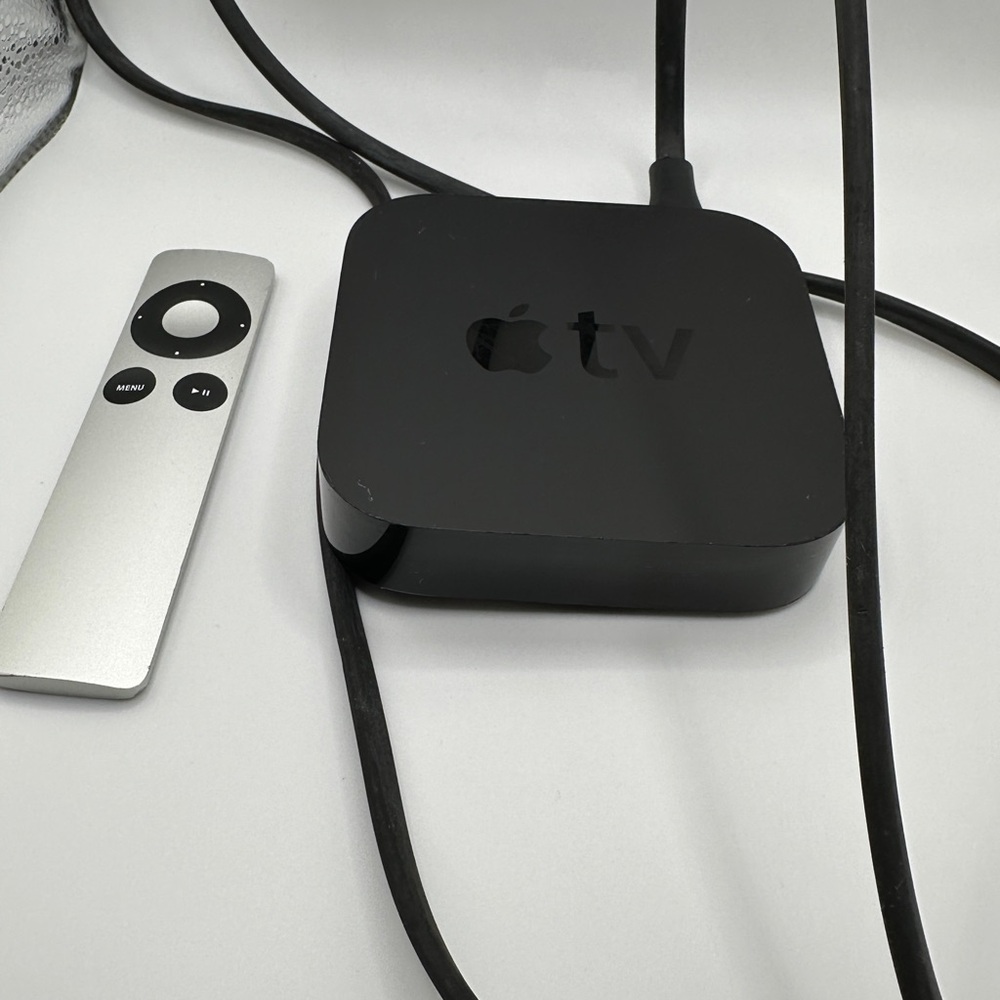 Apple TV A1469 3rd Generation with Remote